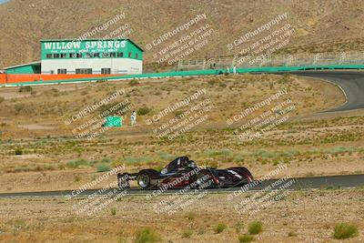 media/Jun-01-2025-CalClub SCCA (Sun) [[eae223c5dd]]/Group 3/Qualifying/